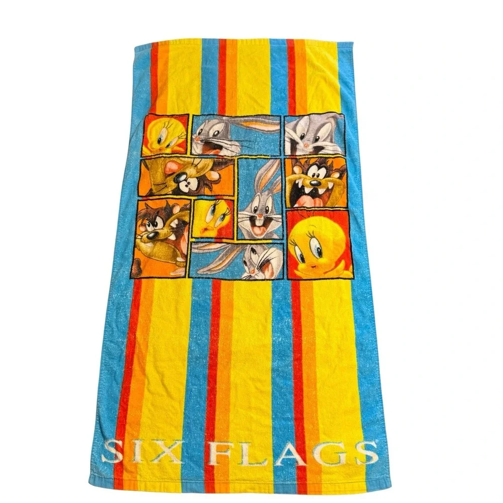 Vintage Looney Tunes Six Flags Beach Towel Tweety‎ Bugs Bunny Taz 51x27.5